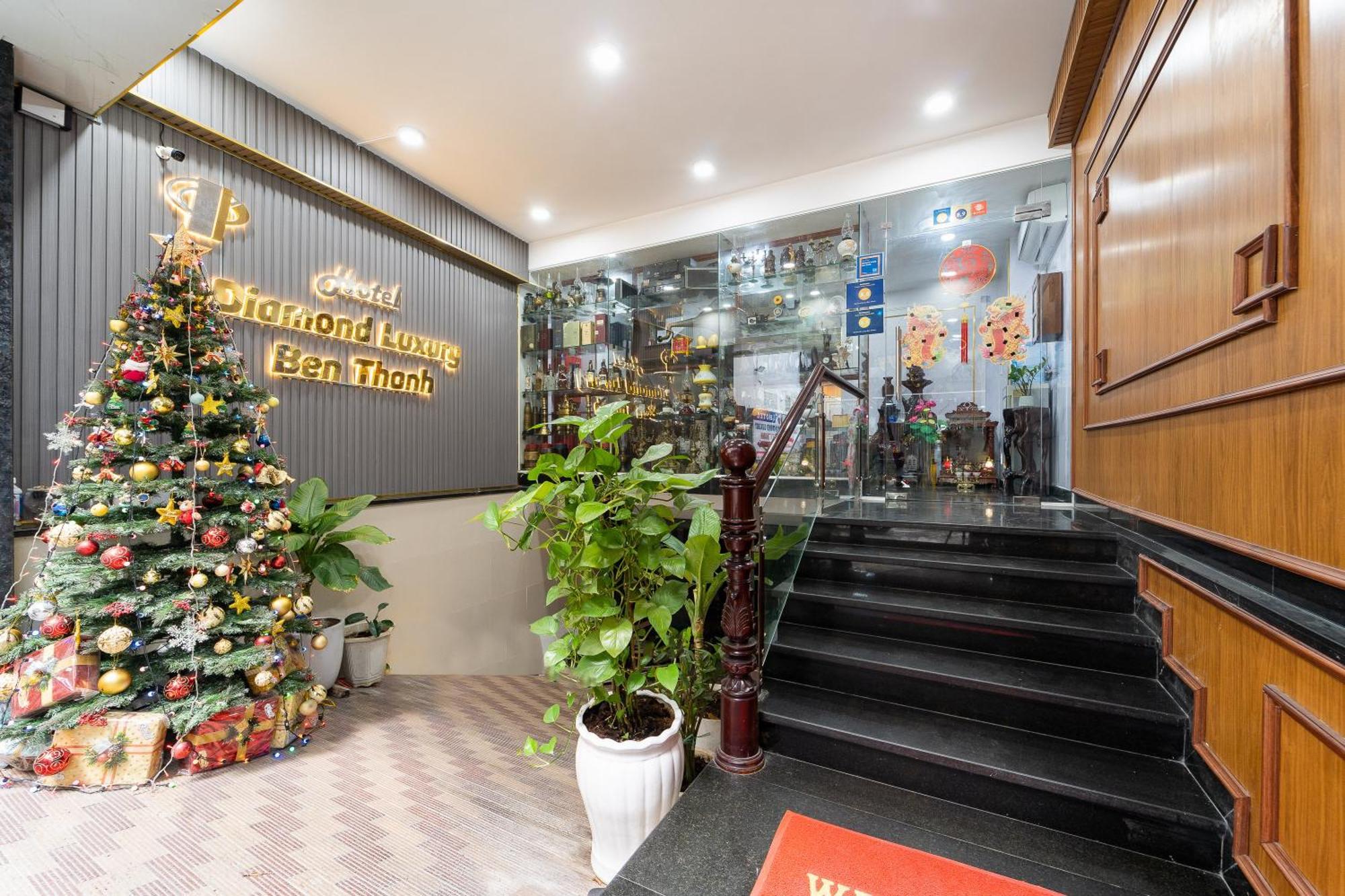 Diamond Luxury Ben Thanh Ho Chi Minh City Exterior photo