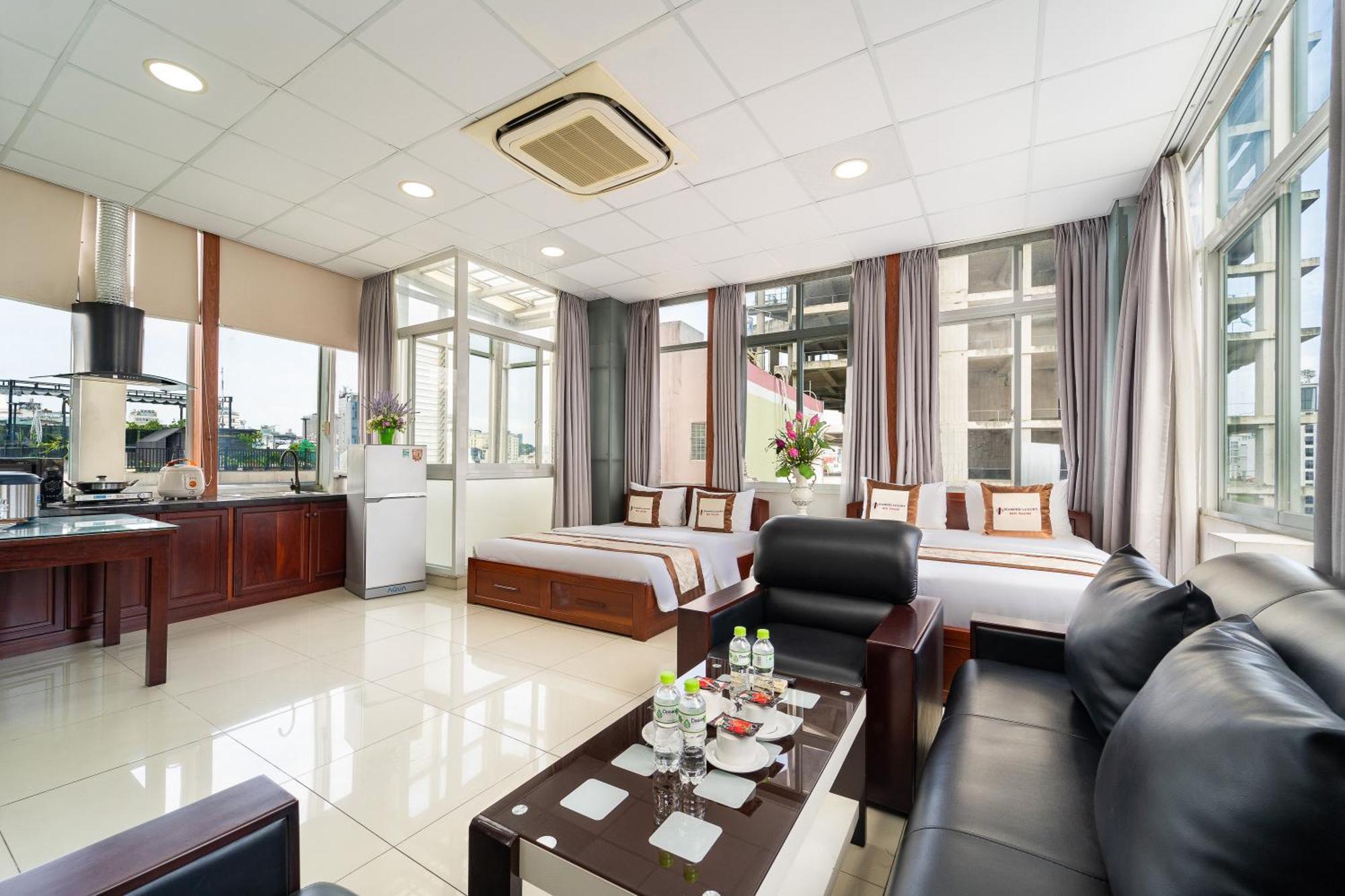 Diamond Luxury Ben Thanh Ho Chi Minh City Exterior photo
